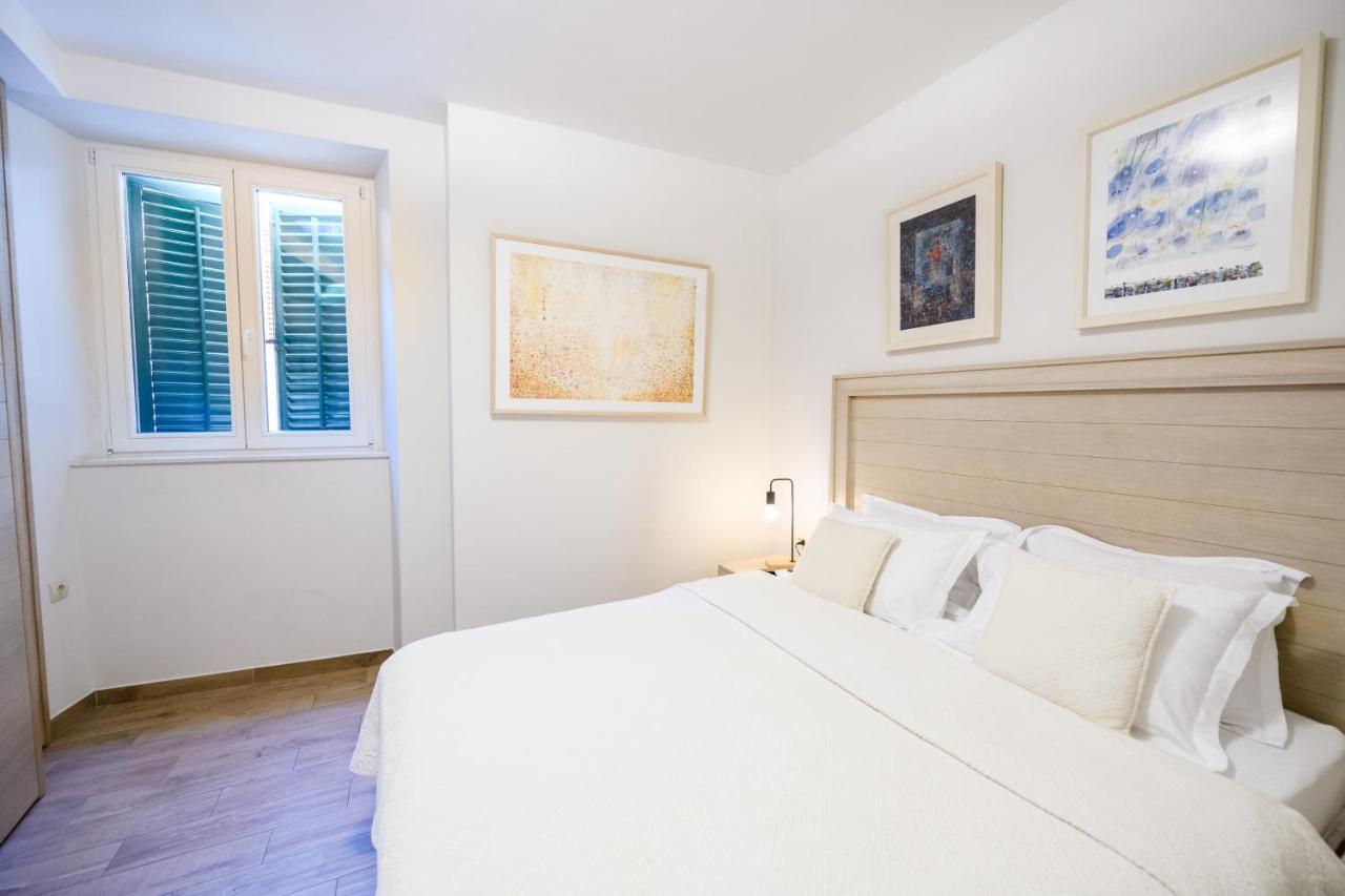 Apartmani Art Karampana Kotor Exterior foto