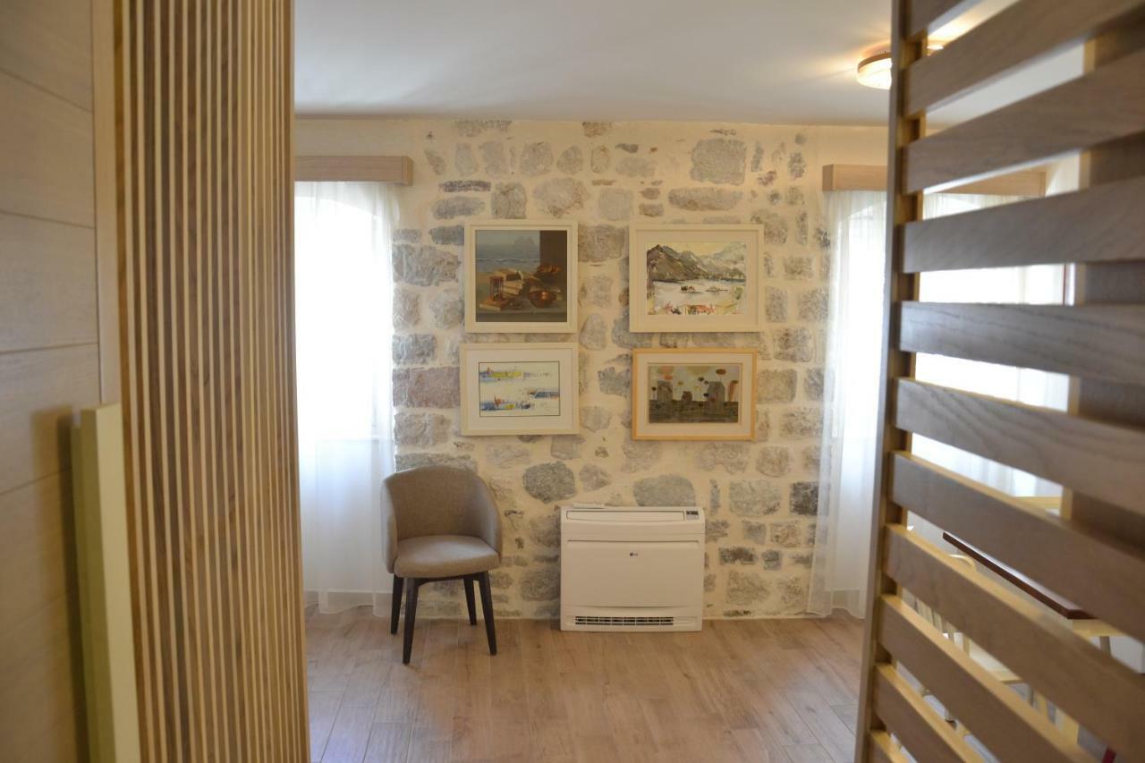 Apartmani Art Karampana Kotor Exterior foto